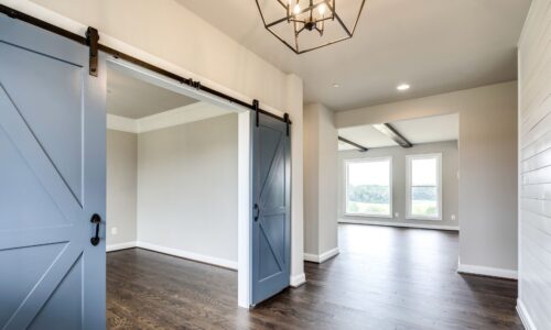 02 Custom Oakdale Foyer