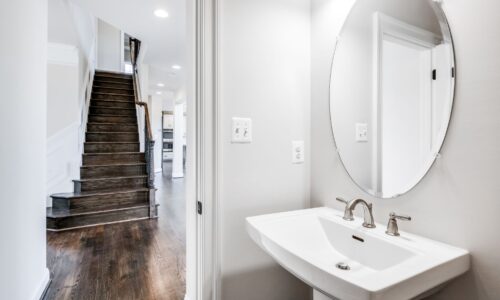 14 Lorimar Powder Room