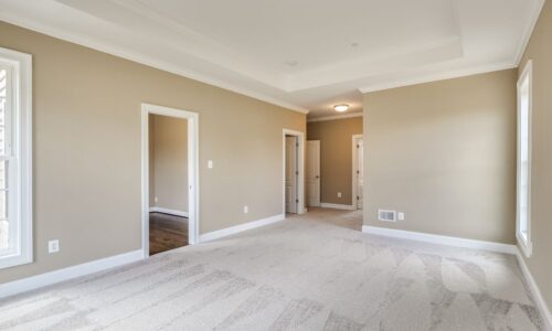 15 Harwood Regina Master Suite 2