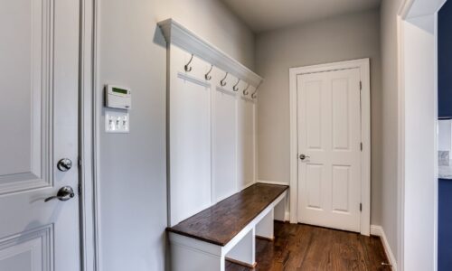 16 Mudroom