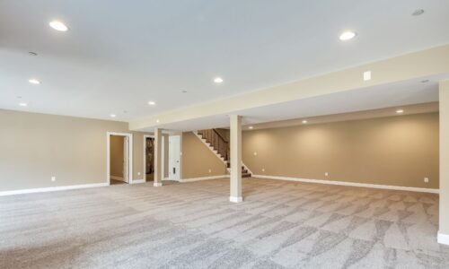 27 Harwood Regina Lower Level 2