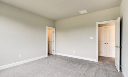 29 Custom Oakdale Bedroom